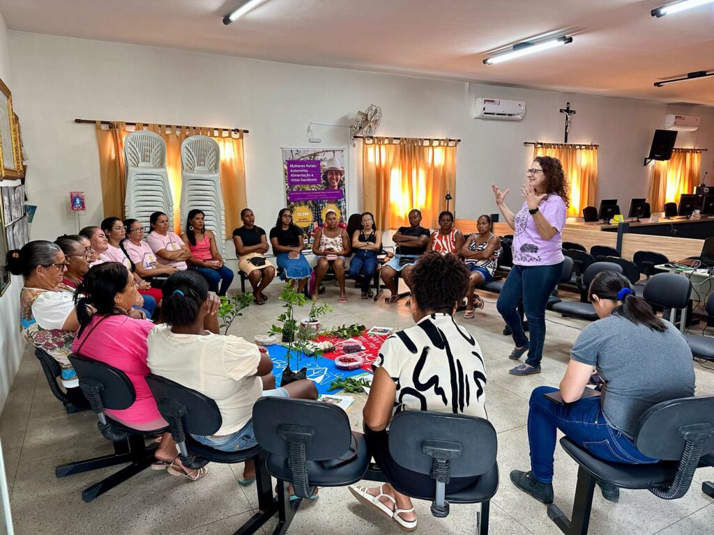 Agricultoras familiares participam de oficina no Agreste de Pernambuco